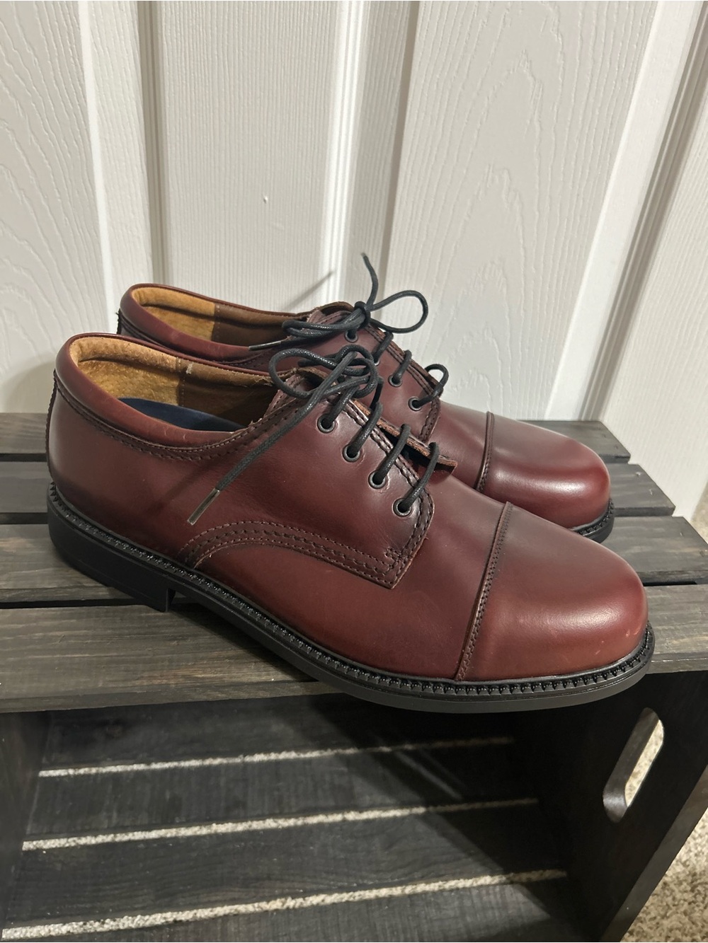 Dockers men’s brown oxford dress shoes size 10.5 NWOB